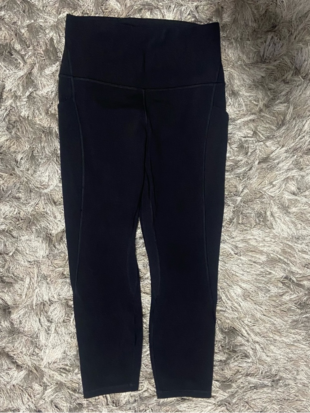 Lululemon Women High-Waist Black Active  Cropped Leggings